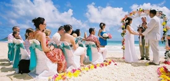 гавайское свадебное платье
